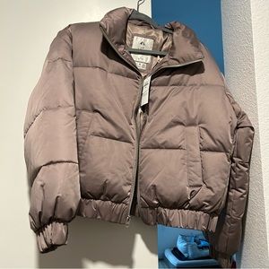 SOLD Abercrombie & fitch puffer crop jacket